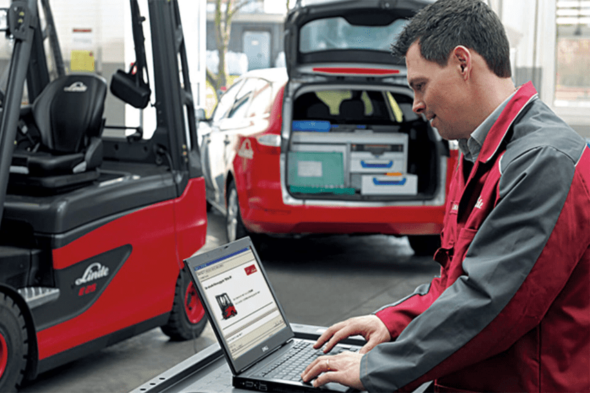 Your Complete Forklift Daily Checklist