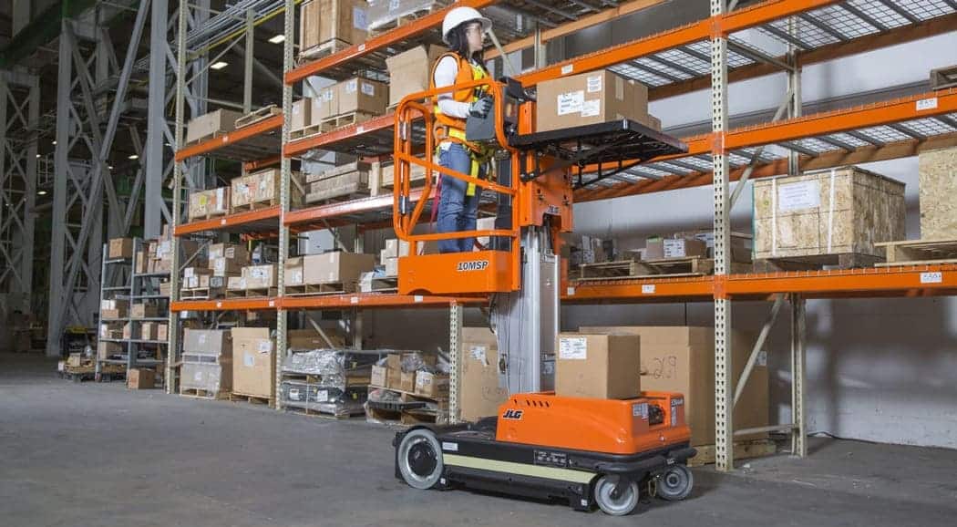 How Can Order Pickers Maximize My Warehouse Efficiency?