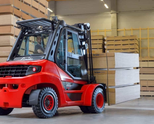 How to Create an Effective Forklift Fleet Management Strategy