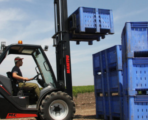 Manitou Terrain Forklift In Action 980x613